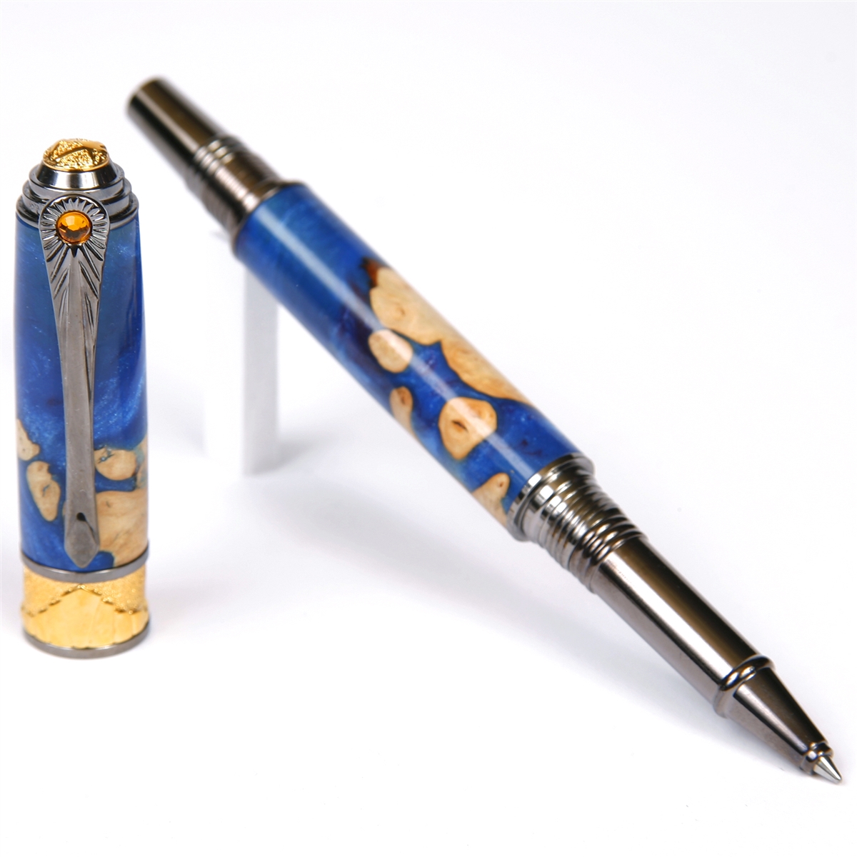 AR6W160-2T.jpg Art Deco Rollerball Pen - Midnight Raven Burl End Cap - Image 1