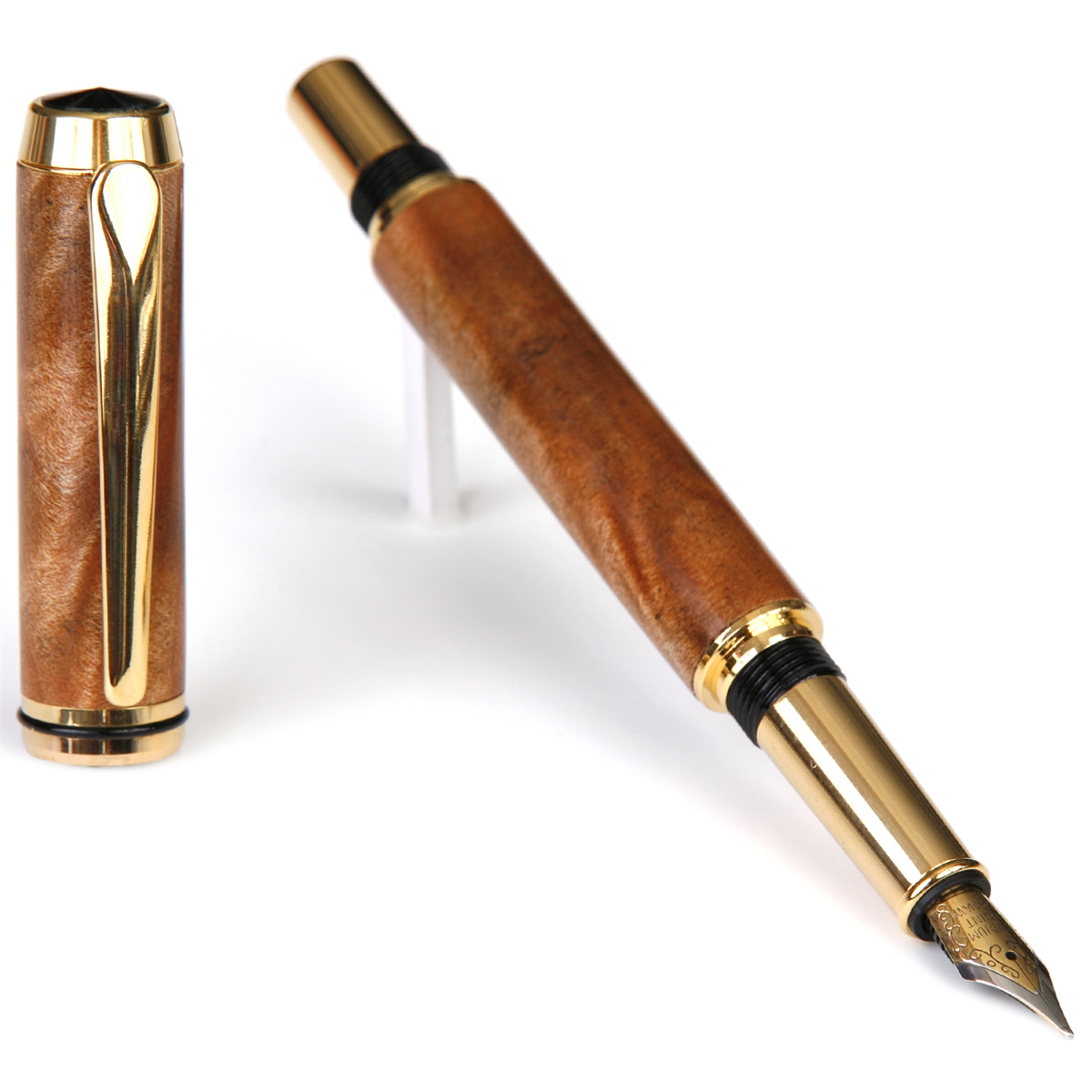 BF4W33-2T.jpg Baron Fountain Pen - Curly Maple - Image 1