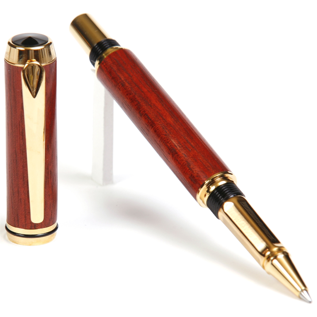 BR4W08-2T.jpg Baron Rollerball Pen - Bloodwood - Image 1